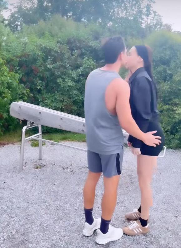 Hà Hồ, Kim Lý, sao Việt