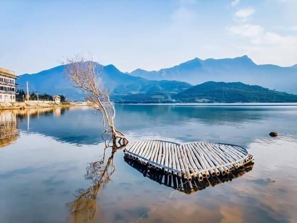 Vịnh lăng cô, vịnh biển đẹp nhất thế giới