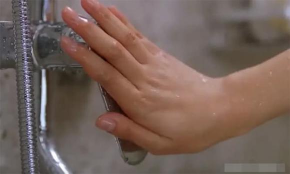 khi tắm, lưu ý khi tắm, sức khoẻ phụ nữ