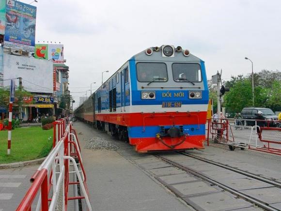 dừng cách tàu hỏa bao nhiêu mét, an toàn đường sắt, kiến thức 