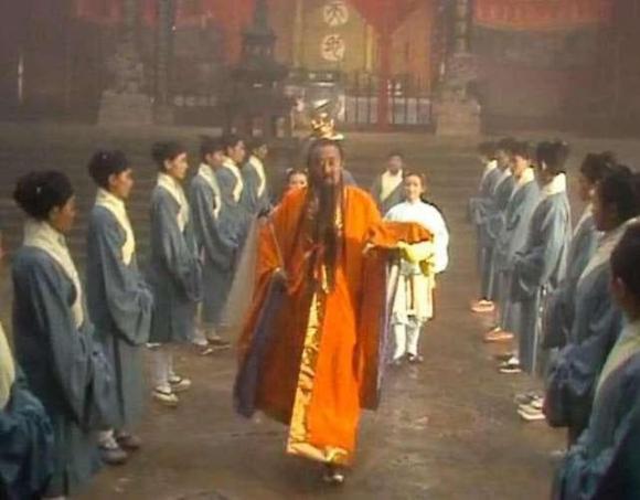 Tây Du Ký, Trấn Nguyên Tử , cây nhân sâm, Tôn Ngộ Không