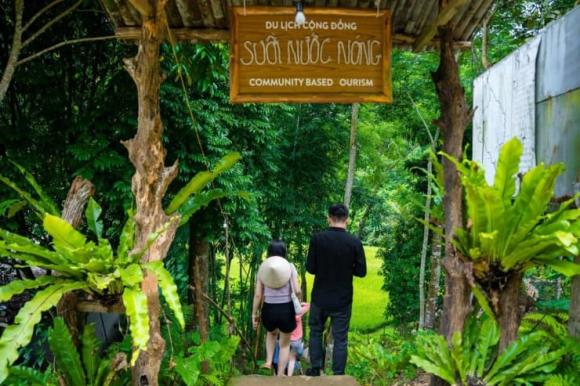 Suối nước nóng Bò Ấm, Mỏ Ấm, suối khoáng nóng