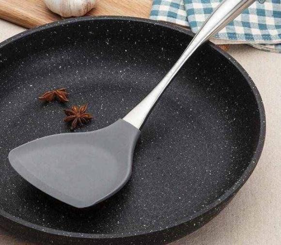 bắn dầu, dầu bắt, mẹo nấu ăn