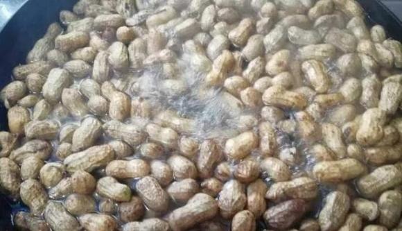 lạc luộc, luộc lạc, đậu phộng, dạy nấu ăn