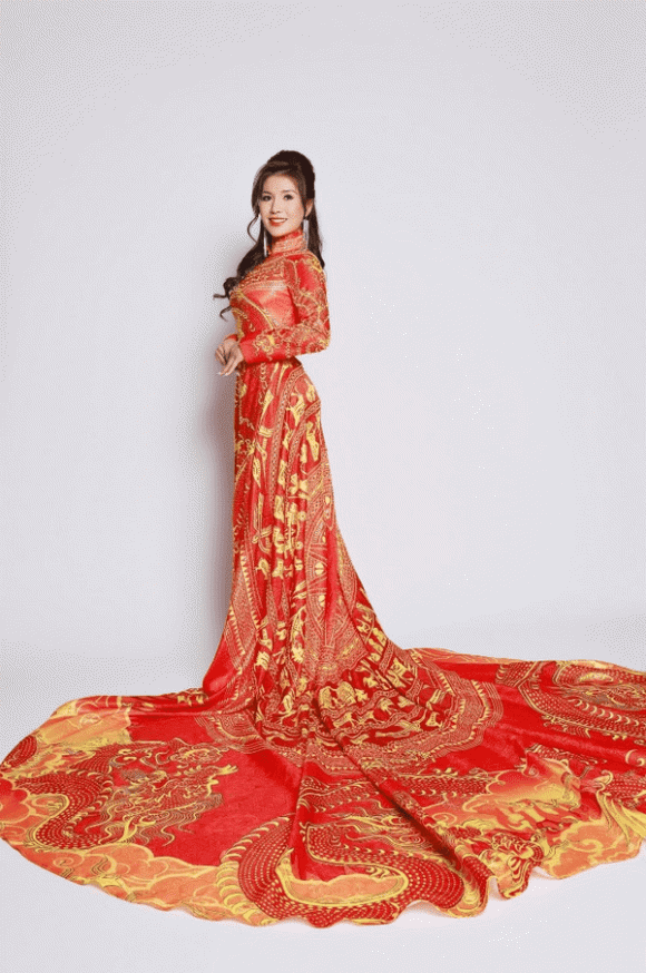 Hoa hậu Phụ nữ người Việt Quốc tế, Lynn Nguyễn, Sao việt