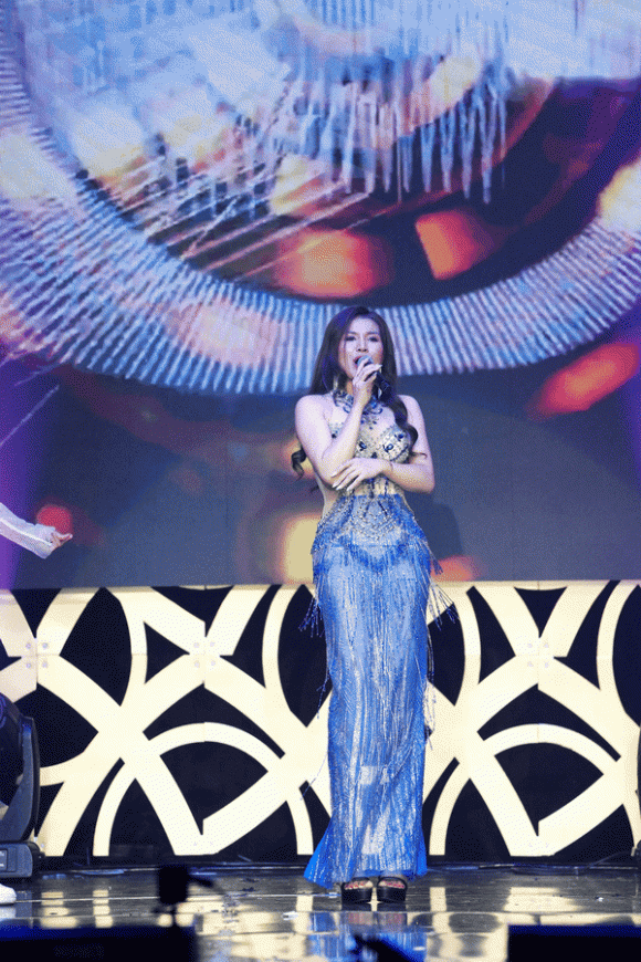 Hoa hậu Phụ nữ người Việt Quốc tế, Lynn Nguyễn, Sao việt