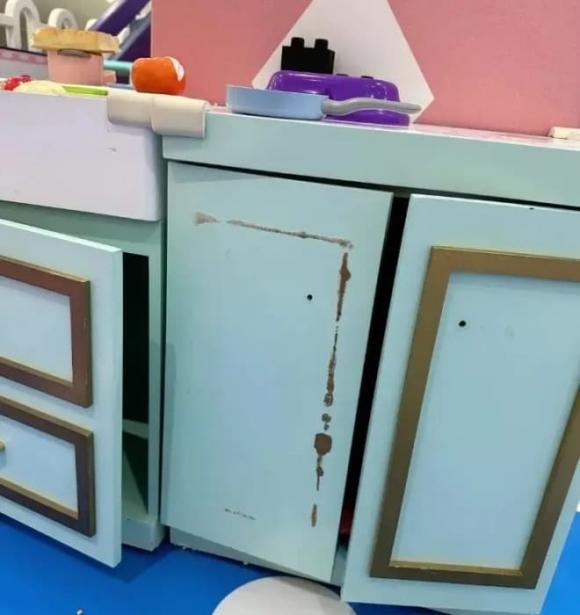 Nuôi con vào mùa hè, 4 địa điểm độc hại, khu vui chơi cần tránh