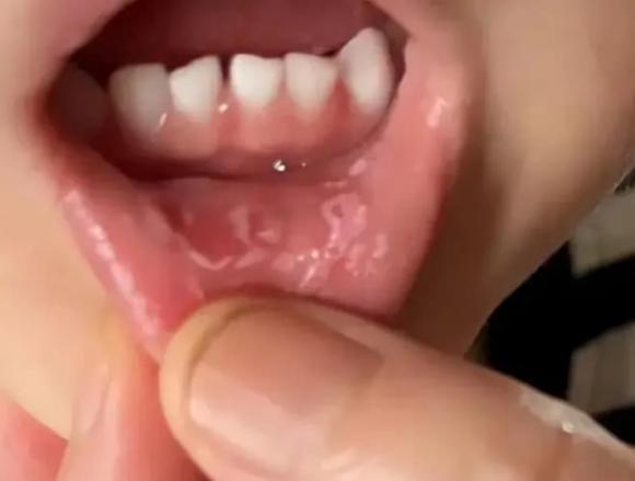 Nuôi con vào mùa hè, 4 địa điểm độc hại, khu vui chơi cần tránh