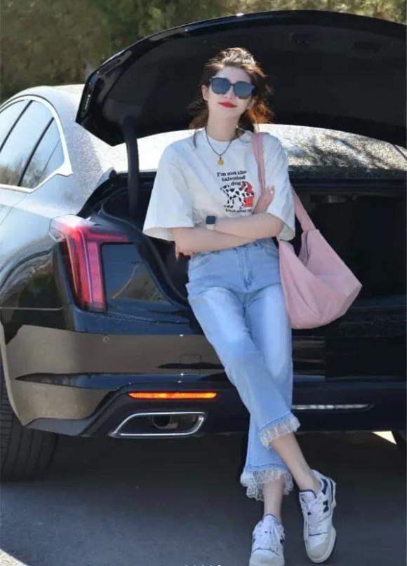 thời trang, quần jeans
