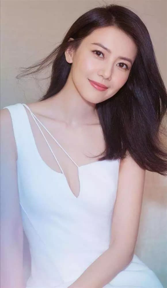 Địch Lệ Nhiệt Ba, Triệu Lệ Dĩnh, Dương Mịch, Lưu Diệc Phi