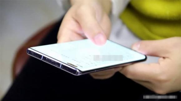  sử dụng điện thoại 