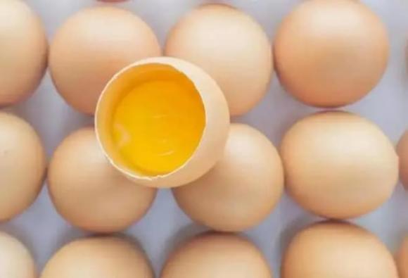 trứng, thực phẩm không ăn kèm với trứng, thịt thỏ, đường, quả hồng, trà, đậu nành