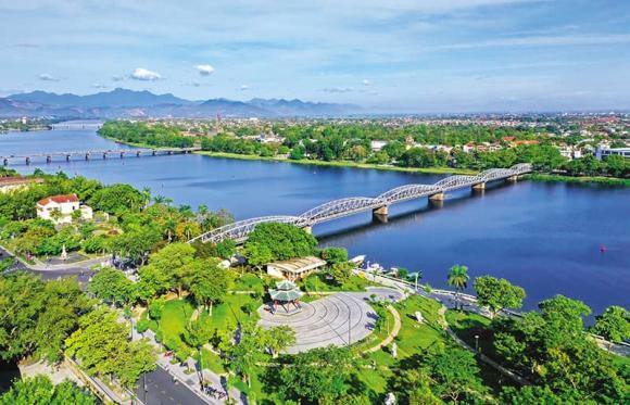 Ba tỉnh nào nước ta từng được sáp nhập làm một, bình trị thiên