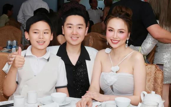 Hoa hậu Diễm Hương, sao Việt