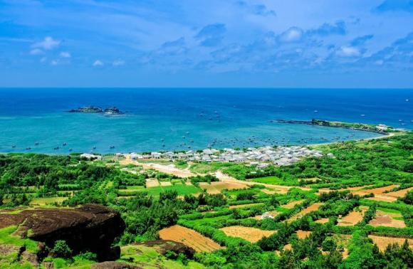 Hòn đảo duy nhất Việt Nam nổi lên một lần rồi biến mất vĩnh viễn, hòn tro