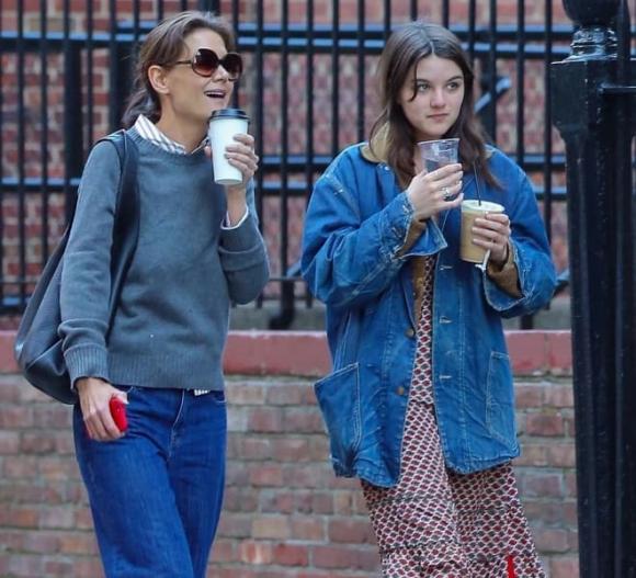 Vợ cũ của Tom Cruise, Katie Holmes, Suri Cruise, sao Hollywood