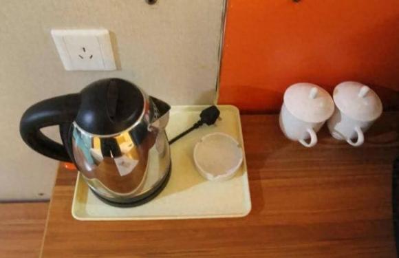 ở khách sạn, đi du lịch