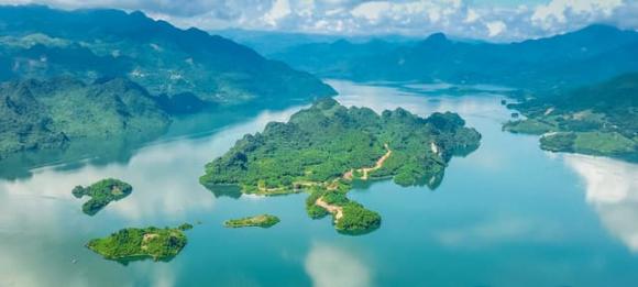 Vịnh Hạ Long trên cạn, thung nai