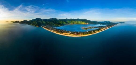 Thành phố đà nẵng, vịnh lăng cô, du lịch việt