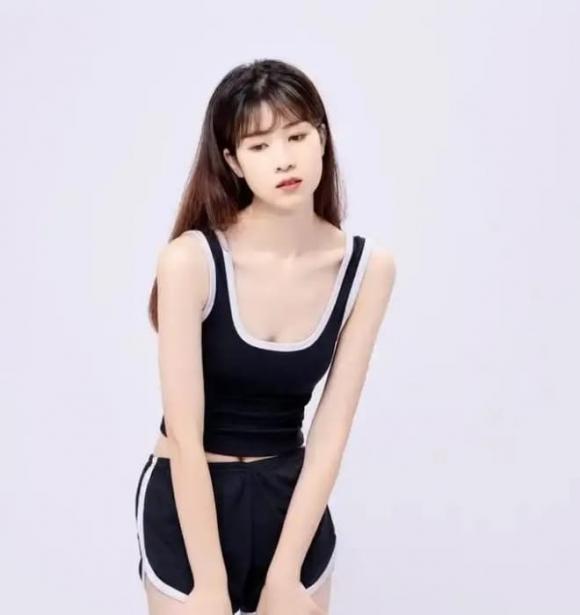 gu thẩm mỹ, sự tự do ăn mặc, trang phục táo bạo của sao nổi tiếng