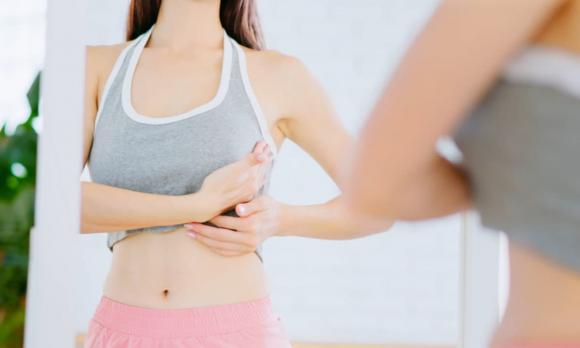 làm đẹp, cách làm nở ngực, massage ngực