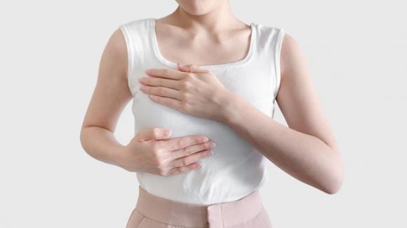 làm đẹp, cách làm nở ngực, massage ngực