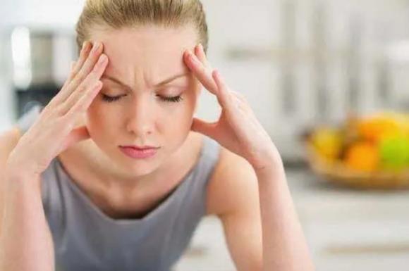 chăm sóc sức khỏe, lưu ý khi chăm sóc sức khỏe, tác hại của việc mang điện thoại vào nhà vệ sinh