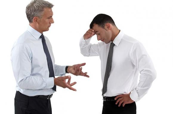 3 cách gọi tên lãnh đạo ghét nhất, gọi thẳng tên, nhầm chức danh, gọi biệt danh