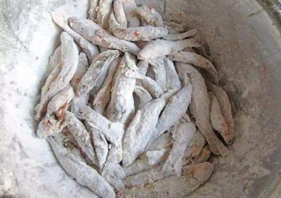 cá chiên, chiên cá, mẹo nấu ăn