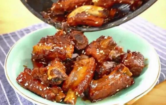 Sườn heo, món ngon từ sườn heo, mẹo chần sườn heo