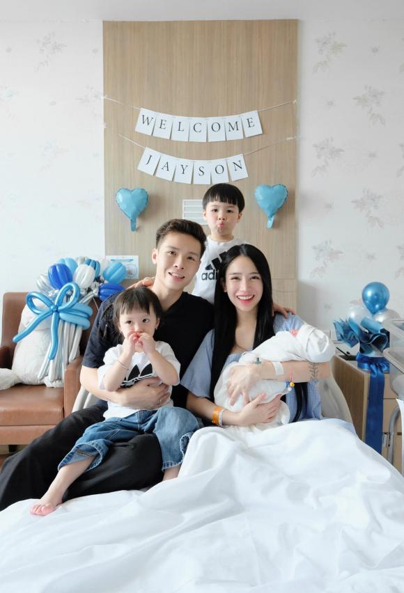 Minh Nhựa, con gái Minh Nhựa, con Minh Nhựa sinh bé thứ 3, giới trẻ