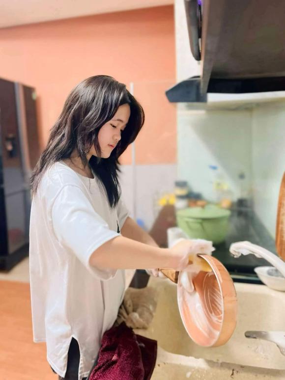 danh hài Thúy Nga, con gái Thúy Nga, sao Việt