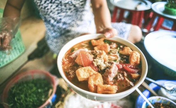 Hà Nội đoạt top 1 Điểm đến ẩm thực tốt nhất thế giới 2024, giải thưởng Best of the Best của Traveller's Choice, giải thưởng ẩm thực