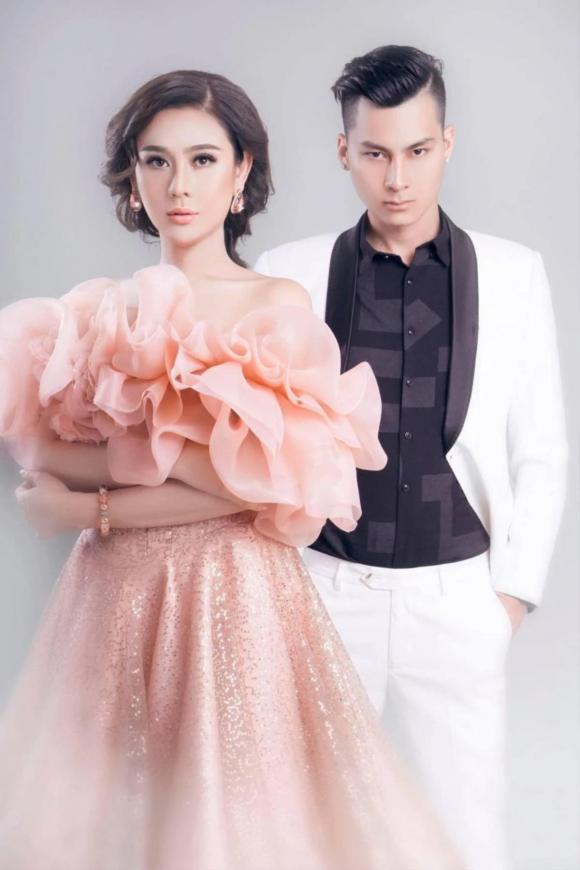 ca sĩ Lâm Khánh Chi, sao Việt