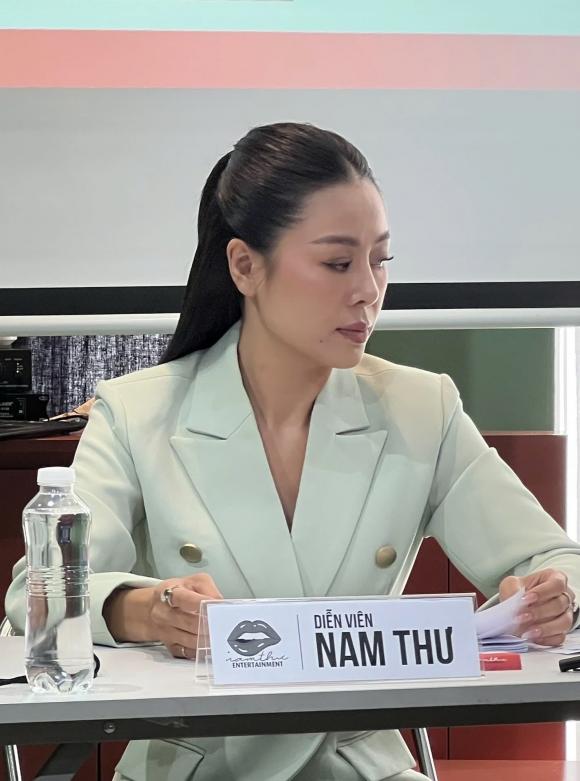 nam thư, sao việt 