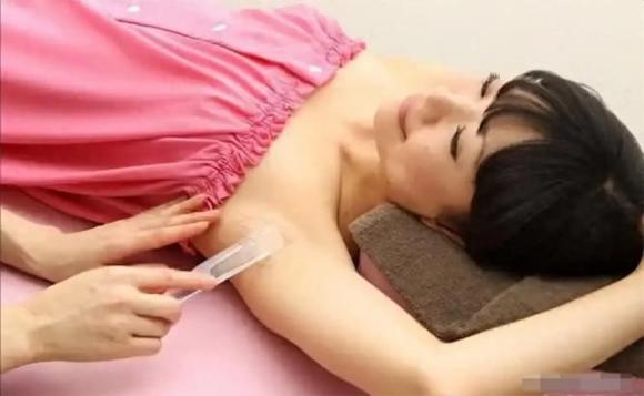 Nhật Bản, tẩy lông