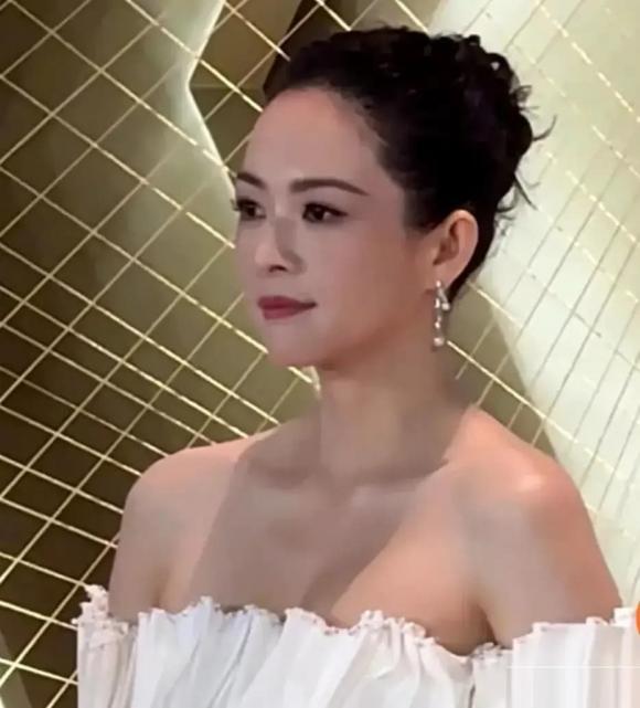 Chương Tử Di, Uông Phong, sao Hoa  ngữ