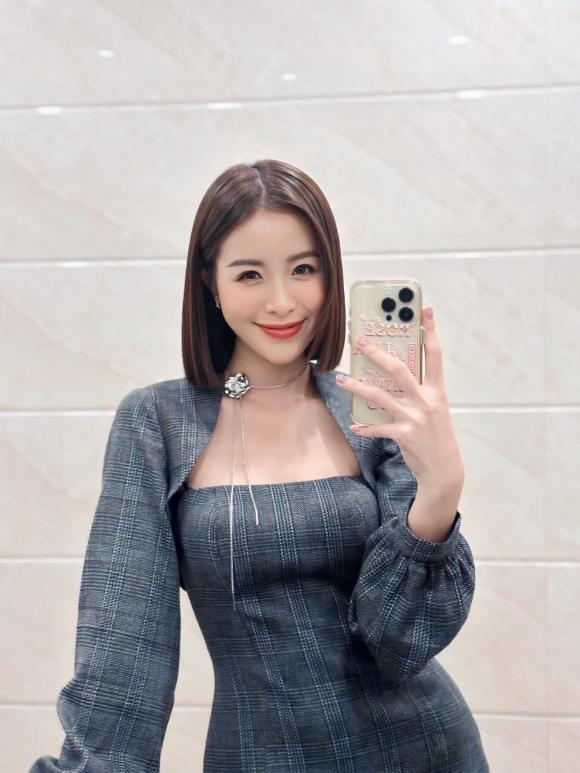 Những nẻo đường gần xa, siêu lừa, Trang Emma