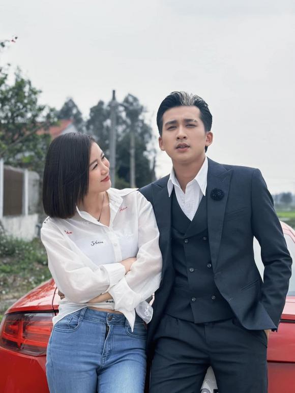 Những nẻo đường gần xa, siêu lừa, Trang Emma