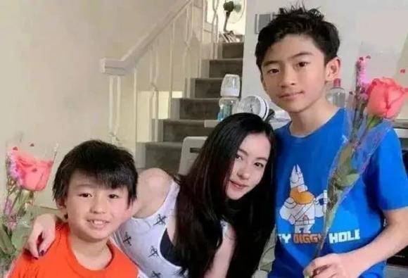 Trương Bá Chi , Tạ Đình Phong, Vương Phi, sao hoa ngữ