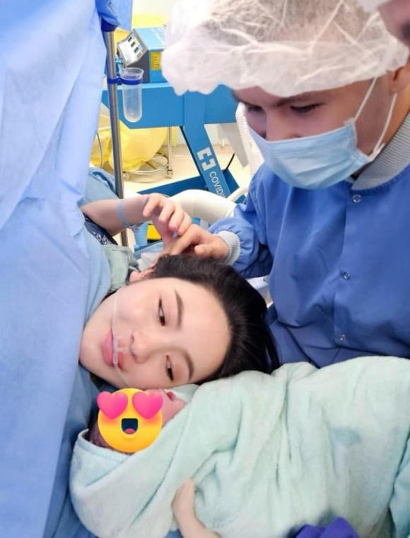 Quang Hải, Chu Thanh Huyền, vợ Quang Hải đi sinh, giới trẻ 