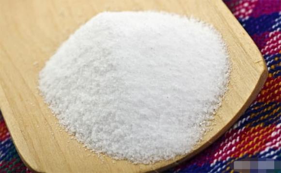 giặt quần áo, làm sạch, vết ố vàng