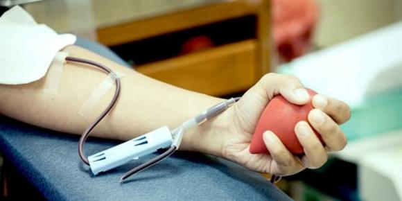 hiến máu, ngất xỉu khi hiến máu, ngất khi thấy máu, sức khỏe