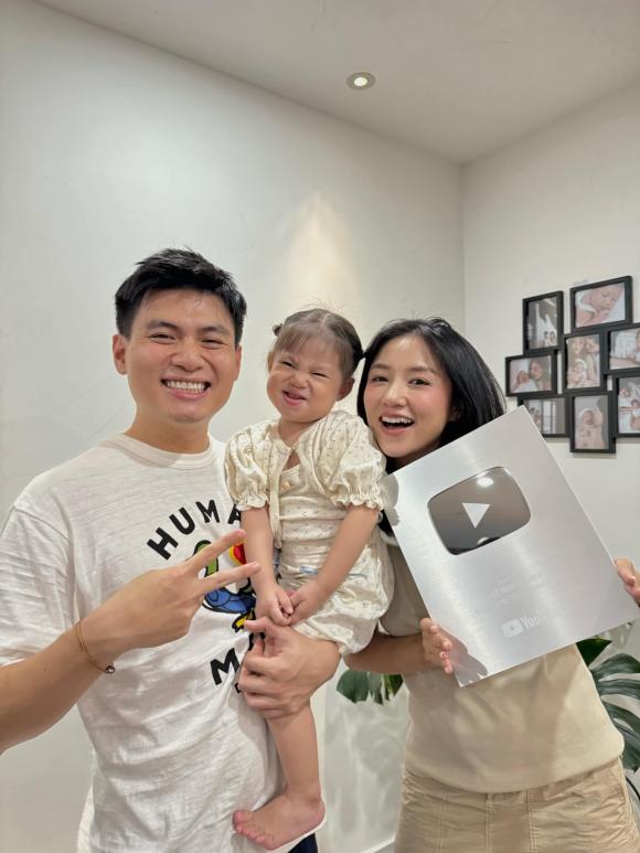 bé Pam, Pam lườm fans, Salim, giới trẻ 