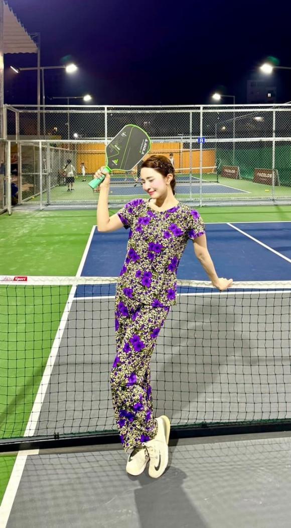 diễn viên Quỳnh Nga, sao Việt