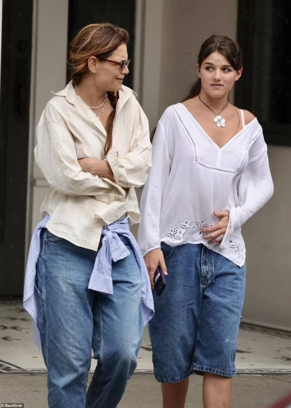 suri cruise, katie holmes, tom cruise, sao hollywood 