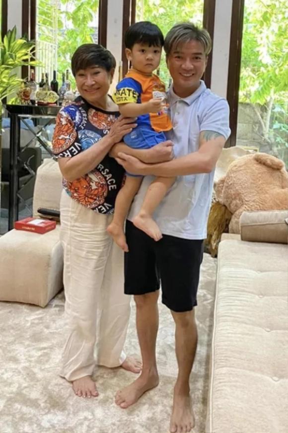 ca sĩ đàm vĩnh hưng,nam ca sĩ Đàm Vĩnh Hưng,vợ cũ Đàm Vĩnh Hưng, con trai Đàm Vĩnh Hưng, sao Việt
