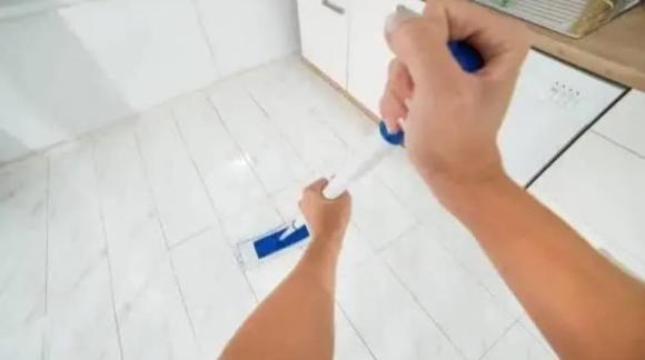 Phòng khách lát gạch thay vì sàn gỗ, thiết kế nội thất, lưu ý khi thiết kế nội thất