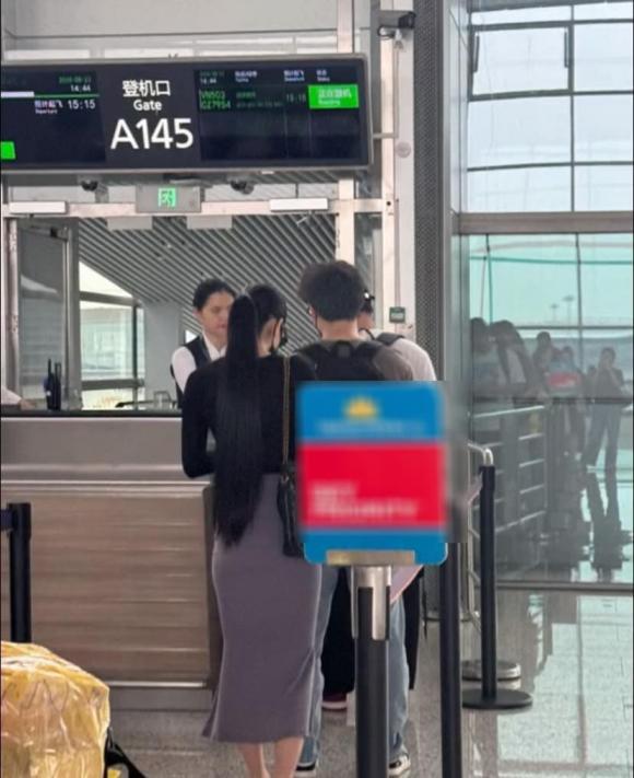 Hằng Du Mục, Hằng Du Mục về Việt Nam, giới trẻ 