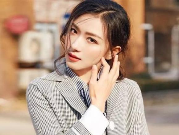 Vạn Thiến, sao Hoa ngữ, nữ diễn viên trong sạch nhất làng giải trí Hoa ngữ